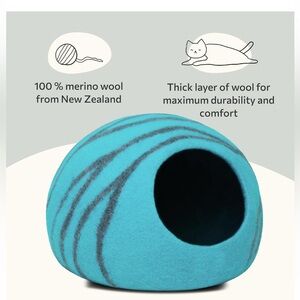 Blue Premium Felt Cat Bed Cave - Handmade 100% Merino Wool Bed for cats/kittens